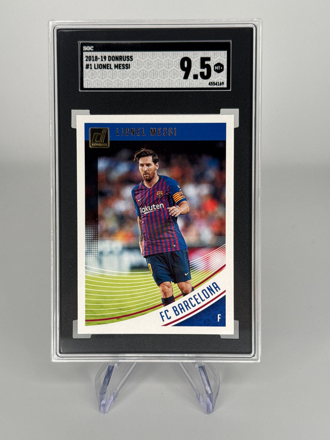 Lionel Messi 2018-2019 Panini Donruss, SGC 9.5 Gem Mint