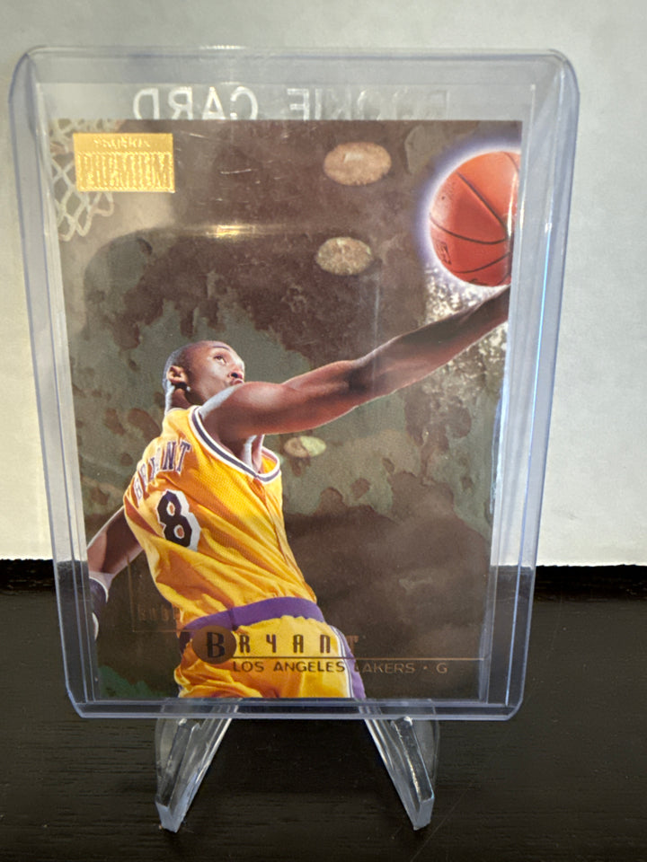 Kobe Bryant 1996 Skybox Premium Rookie