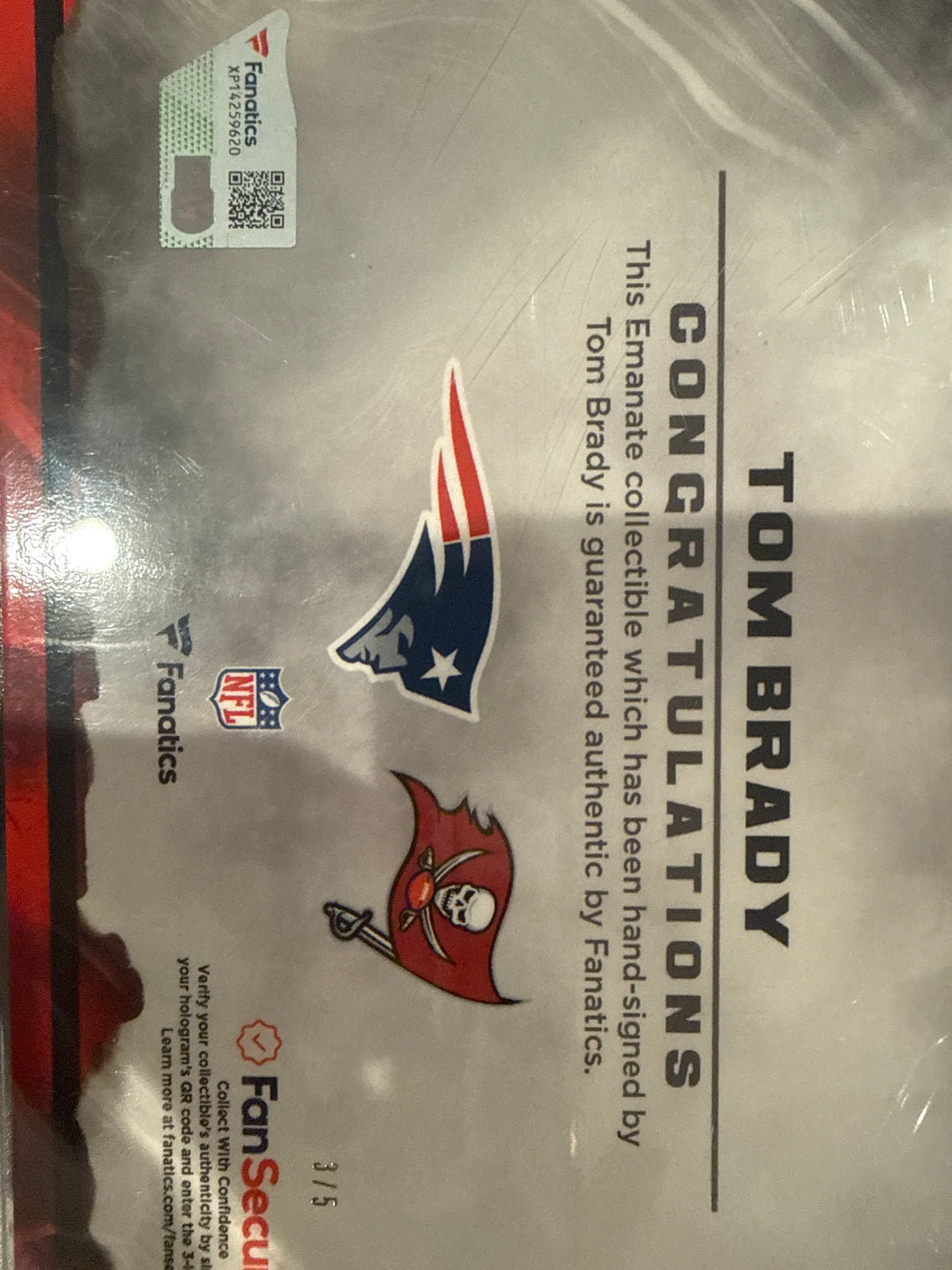 Tom Brady 2025 Fanatics Emanate 8X10 Autograph Red, 3/5