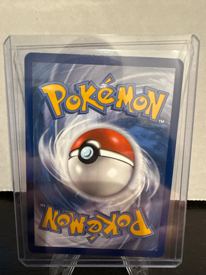 Pokemon TCG 2022 Galarian Zapdos V Astral Radiance Trainer Gallery Full Art, TG19/TG30