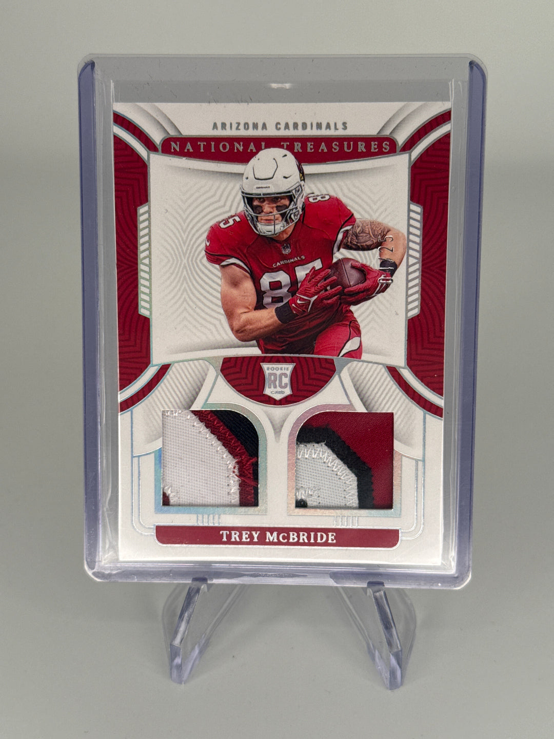 Trey McBride 2022 Panini National Treasures Rookie Dual Relic, 04/25