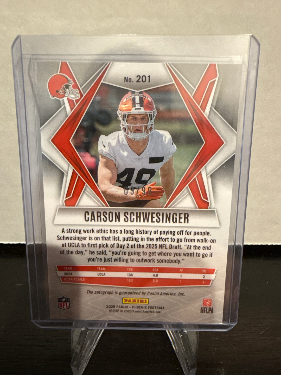 Carson Schwesinger 2025 Panini Phoenix Rookie Auto Red, 09/99