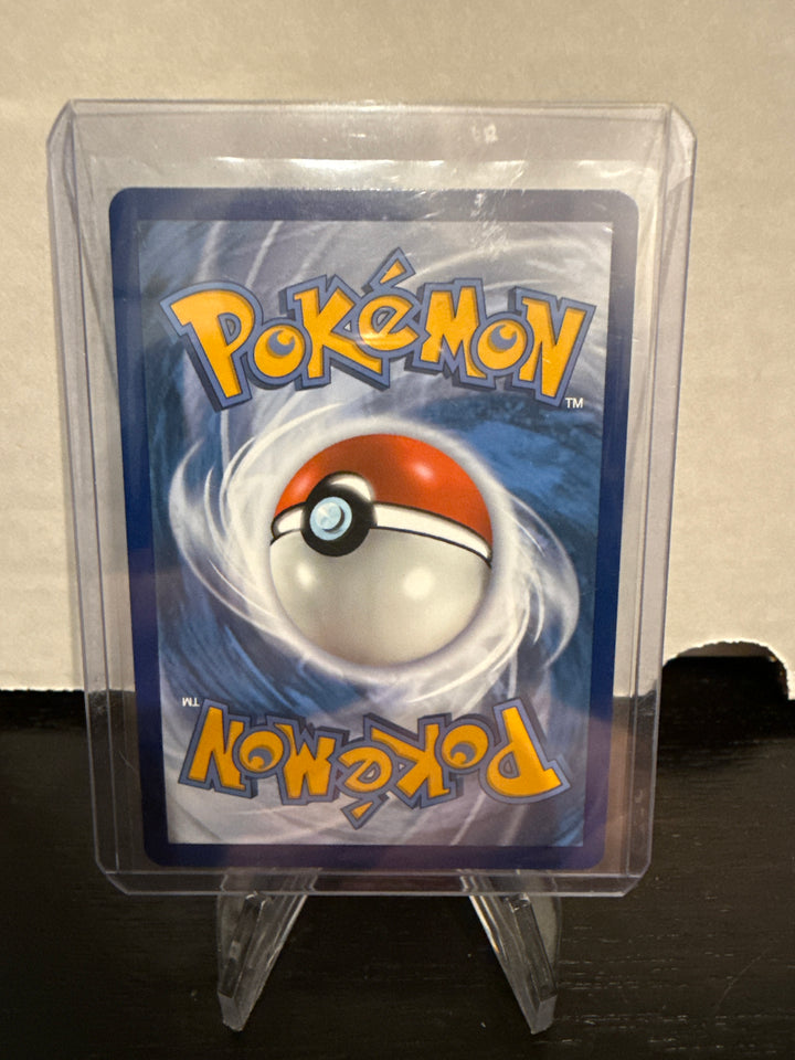 Pokemon TCG 2021 Glaceon VMax Evolving Skies Ultra Rare, 041/203