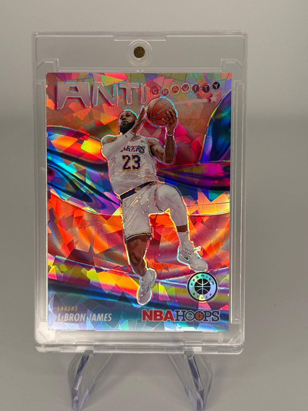 Lebron James 2023 Prizm NBA Hoops Premium Stock Anti Gravity Red Ice Prizm, 18/99