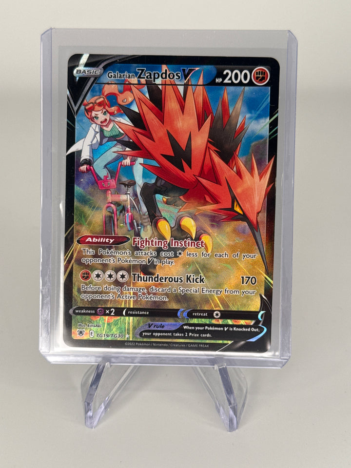 Pokemon TCG 2022 Galarian Zapdos V Astral Radiance Trainer Gallery Full Art, TG19/TG30