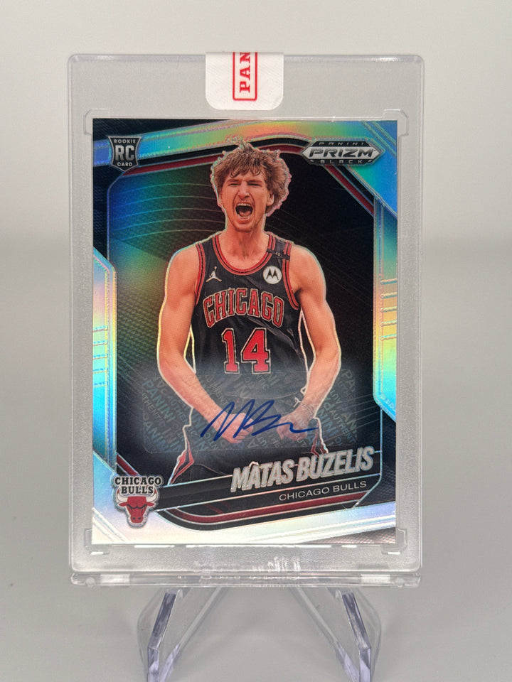Matas Buzelis 2024 Panini Prizm Black Silver Rookie Auto